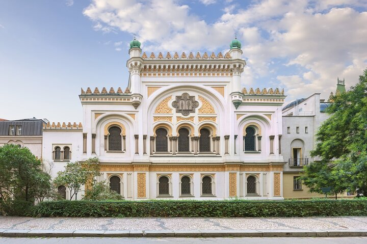 Prague Tour of Pinkas, Klausen, Maze and Spanish Synagogues - Photo 1 of 14